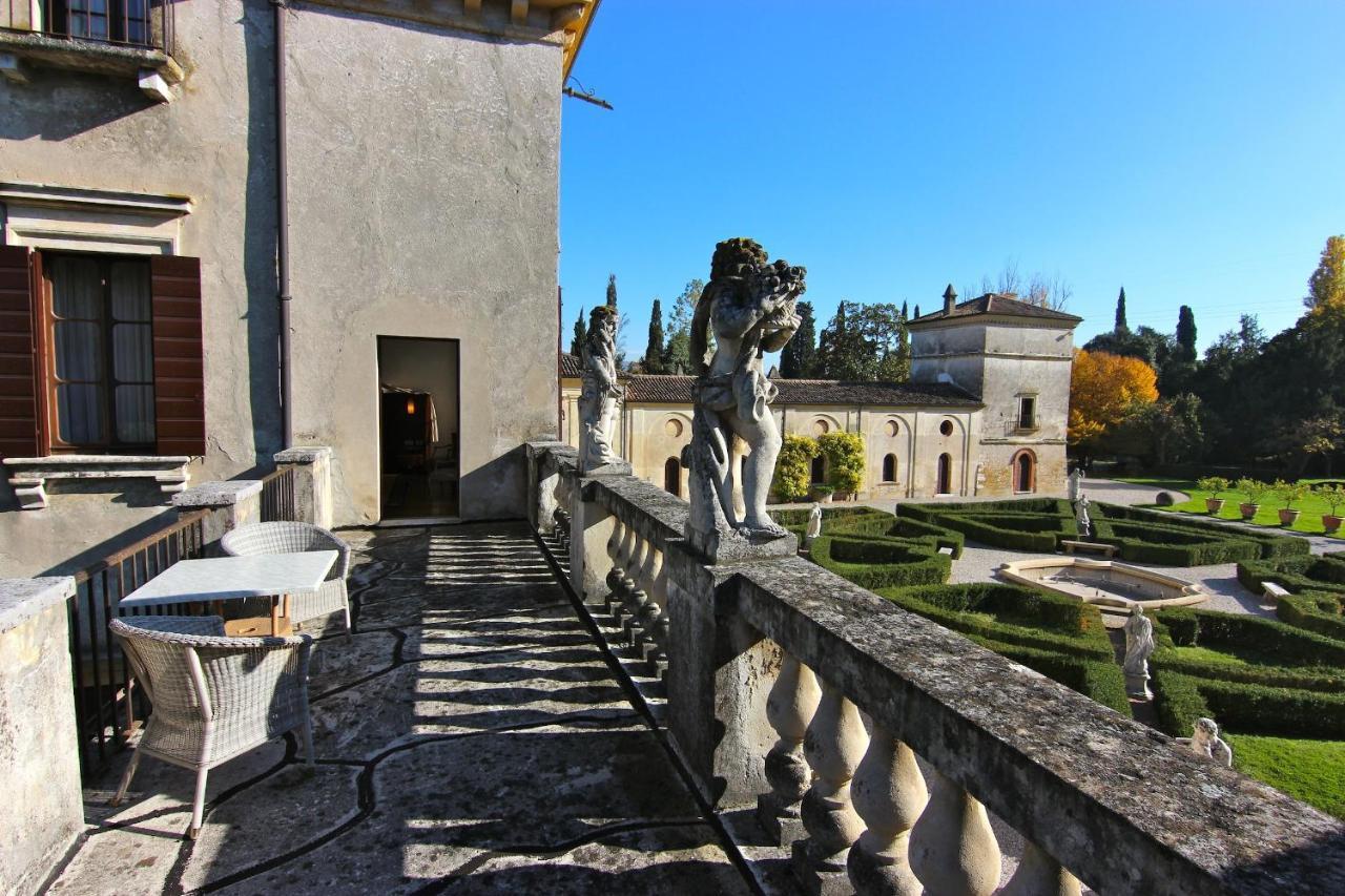 Hotel Villa Giona Сан-Пьетро-ин-Карьяно Экстерьер фото